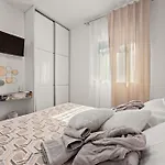 Vila Valetis